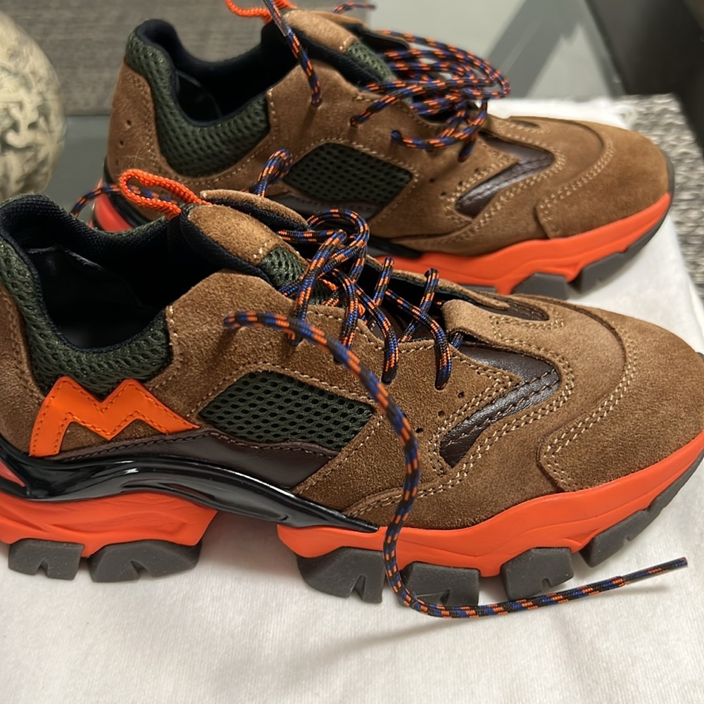 NWOT Moncler Kids Khaki & Orange Leave No Trace Sneaker kid size UK 32/US Size 1 - Picture 3 of 6